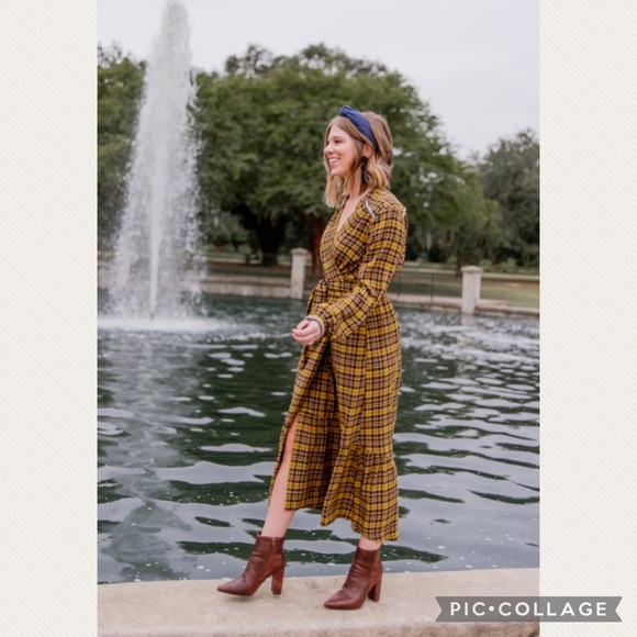 :Price Firm: Anthropologie Dalton Wrap Maxi Dress - Picture 4 of 15